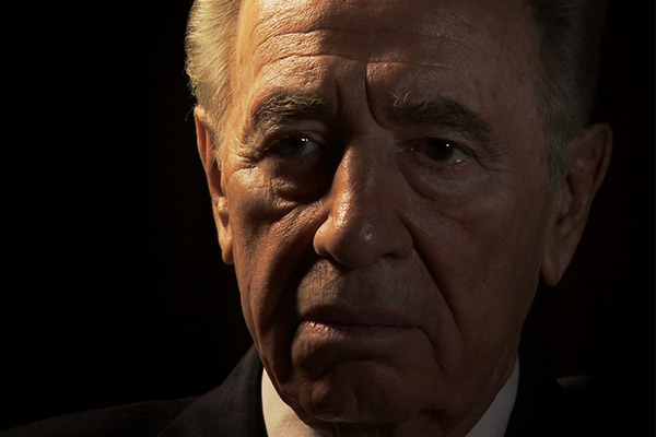 Robert Fisk: Peres, kan dökücüydü