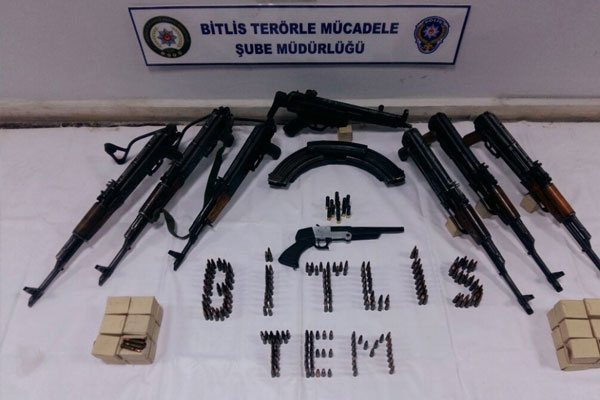 Bitlis’te PKK’ya ait mühimmat ele geçirildi