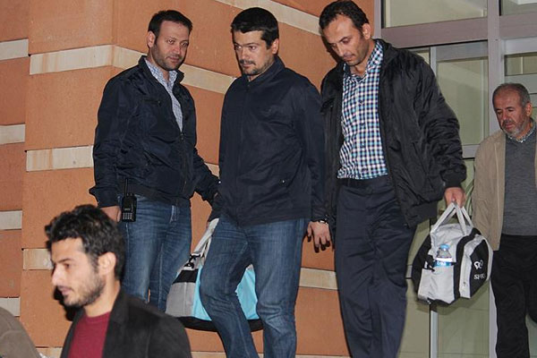 Çankırı'da 10 kişi FETÖ'den tutuklandı