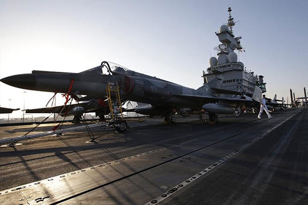 Fransa Musul'daki IŞİD hedeflerini bombaladı