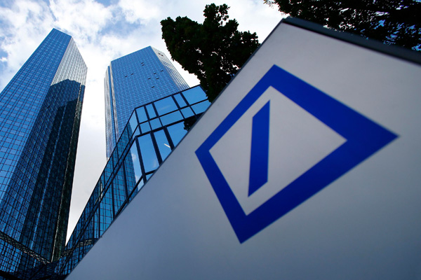 Deutsche Bank'taki kriz derinleşiyor
