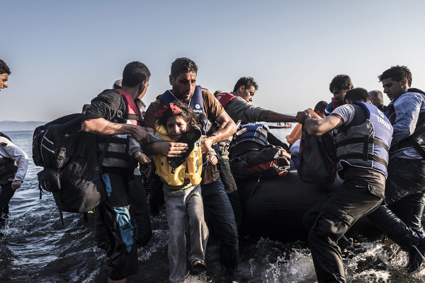 Midilli Belediye Başkanı: Tüm Avrupa'nın yükünü daha fazla taşıyamayız