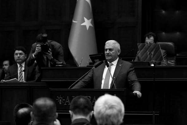 'Gerektiği anda PYD ve YPG’yi de zorla Cerablus’tan atmasını biliriz'