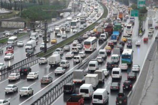 İstanbul'da trafiğe kapatılacak yollar