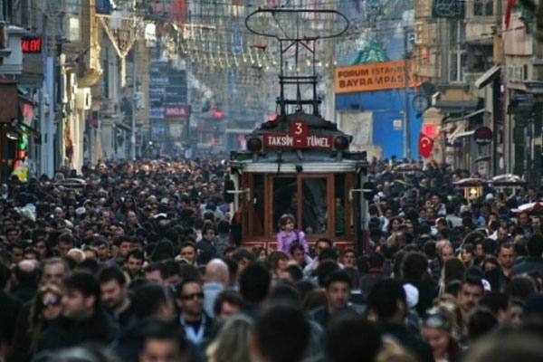 Türkiye'de 3 milyondan fazla aile yardım alıyor