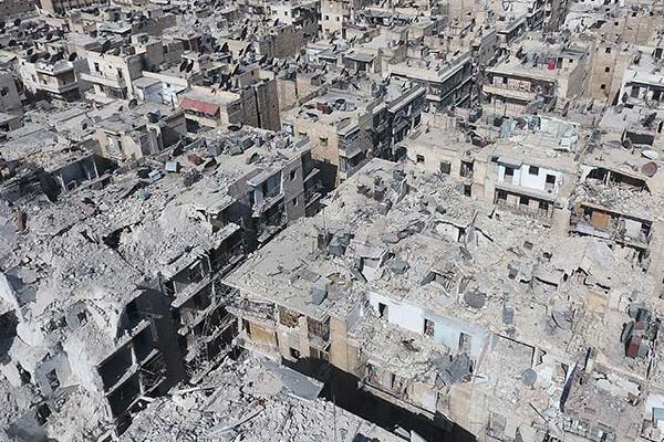 Halep'teki tahribat havadan görüntülendi