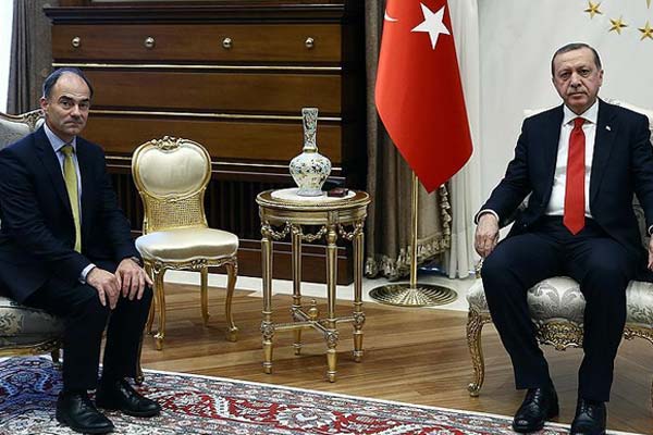 Rolls-Roys'tan yerli uçak için motor teklifi