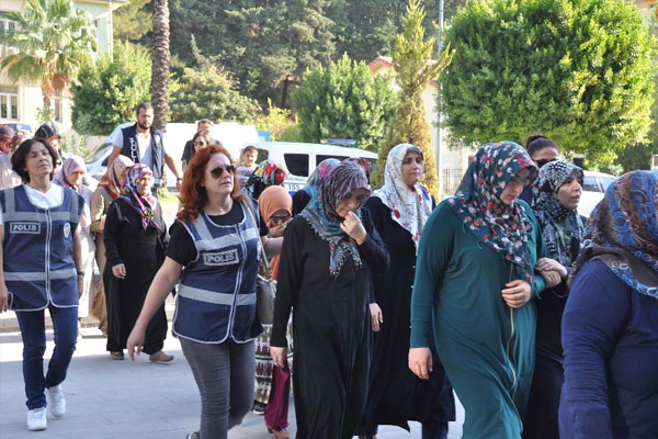 Antalya’da FETÖ operasyonu: 20 gözaltı