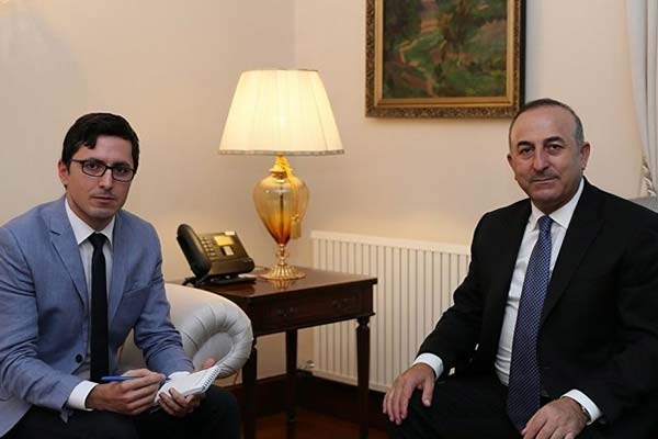 ''Türkiye ve Rusya, Suriye'de savaşı durdurmaya odaklanmalı''