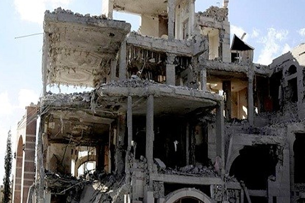 Yemen'de taziye evine hava saldırısı!