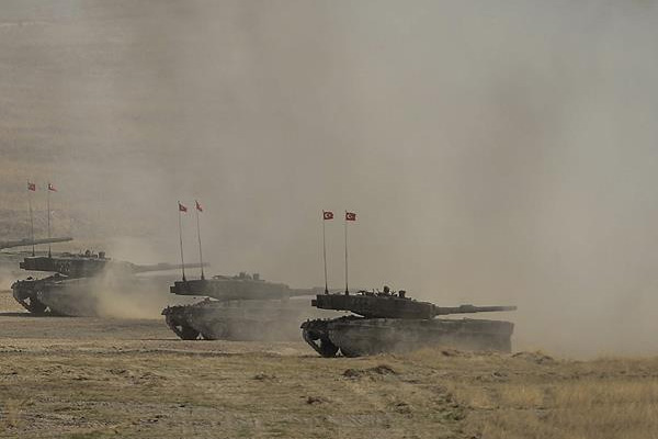 IŞİD'e ait 102 hedef 416 atışla imha edildi