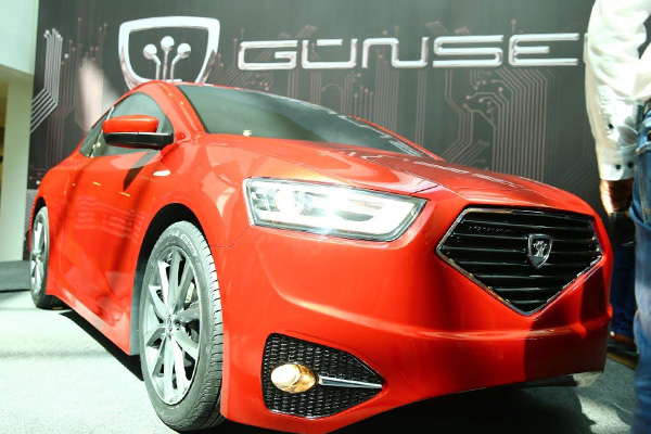 KKTC’nin ilk yerli arabası “GÜNSEL” tanıtıldı