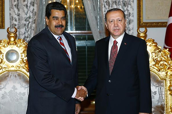 Cumhurbaşkanı Erdoğan, Venezuela Devlet Başkanı ile görüştü
