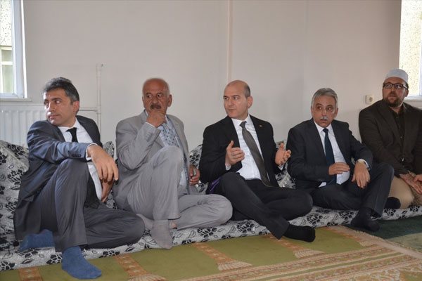 Bakan Soylu Yüksekova’da