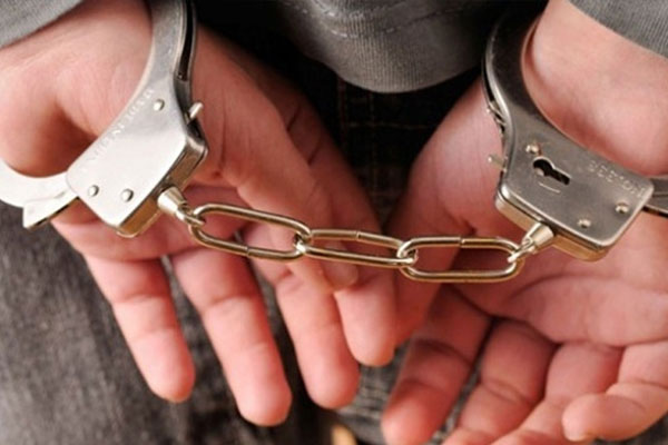 FETÖ'yü soruşturan polise FETÖ gözaltısı