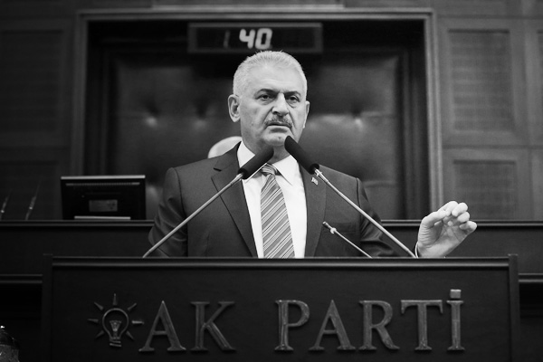 'Kimse bize 'Kürtlere operasyon çekiliyor' safsatasını anlatmasın!'