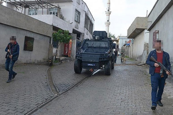Eylem hazırlığındaki 4 PKK'lı Silopi'de yakalandı