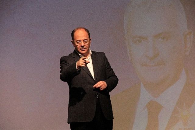 Sağlık Bakanı Akdağ: Kaşınırlarsa anlatırım