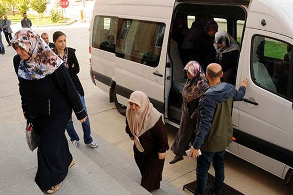 FETÖ'nün annesinin ismini taşıyan derneğe operasyon