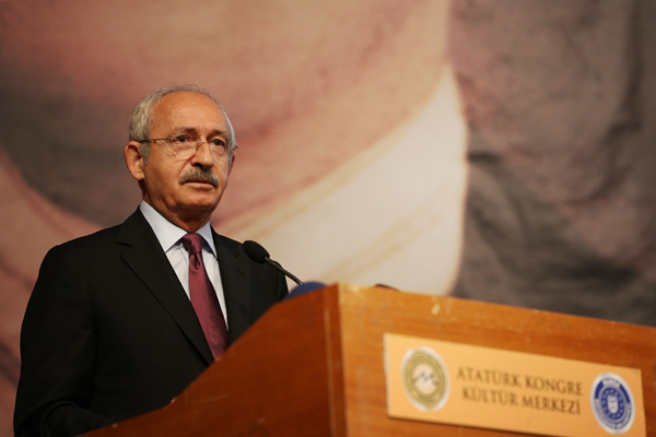Kılıçdaroğlu: Sen Türkiye'yi darbe sürecine nasıl getirdin?
