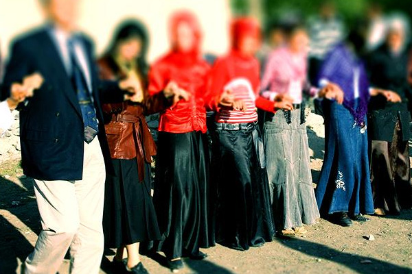 Adana'da sokakta düğün yapılması yasaklandı