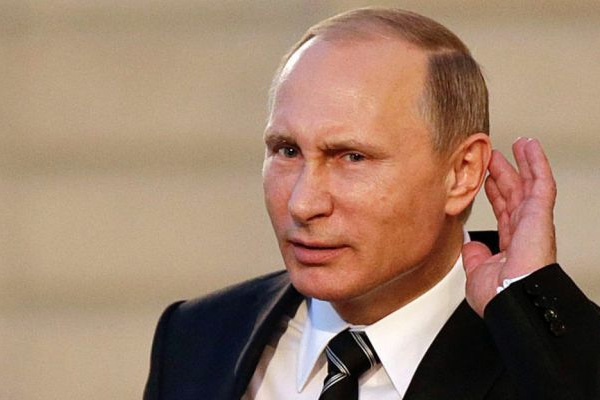 Putin, Twitter'da ABD Başkanı oldu