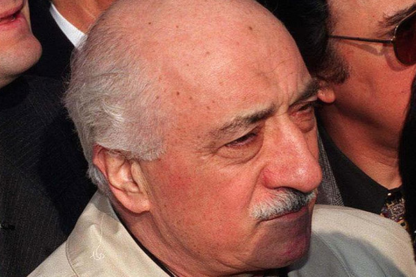Gülen ile kardeşinin iadesi için 'Difüzyon mesajı'