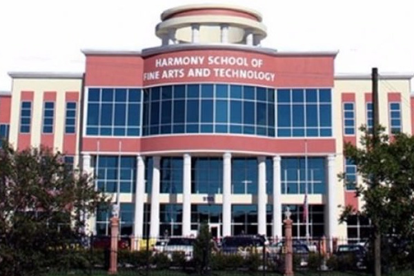 ABD Eğitim Bakanlığından FETÖ okuluna 'teşvik'