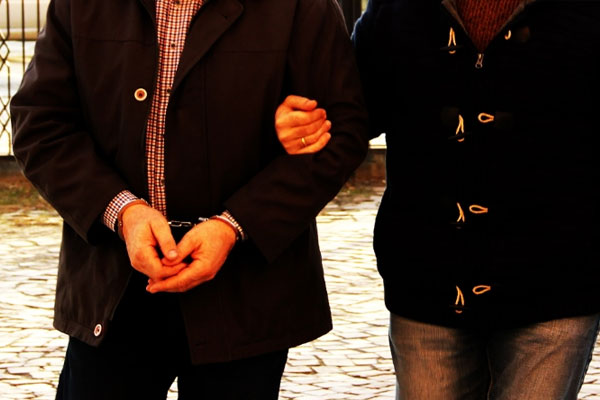 Adana'daki PKK operasyonunda 5 tutuklama