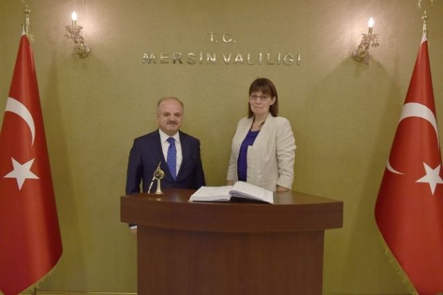 Estonya Büyükelçisi Mottus, Mersin Valisi Çakacak'ı ziyaret etti