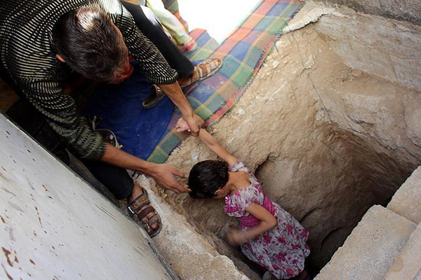 Suriye'de sığınak yapımı hız kazandı