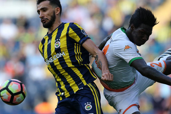 Fenerbahçe, zirveden koptu: 1-1