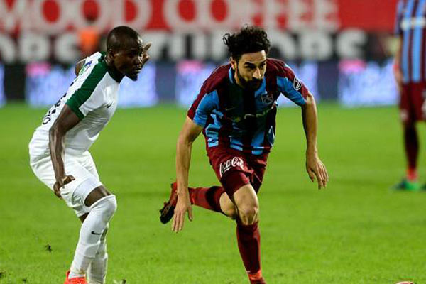 Trabzonspor, Akhisar'ı da geçemedi