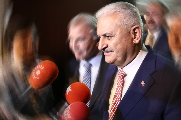 Başbakan: Referanduma millet karar verir