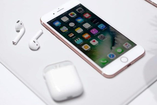 iPhone 7'nin maliyeti belli oldu