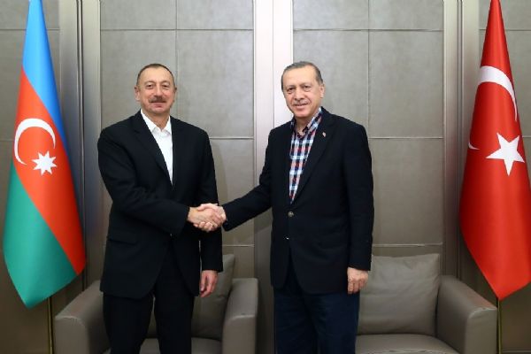 Cumhurbaşkanı Erdoğan, Aliyev’le görüştü