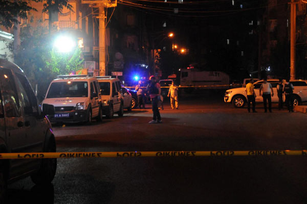 İstanbul'da iş yerine silahlı saldırı: 4 yaralı