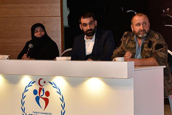 '15 Temmuz'u unutanın kanı kurusun'