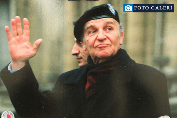 Aliya İzzetbegoviç'in 13.ölüm yıldönümü