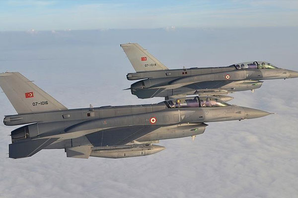 Irak'ın kuzeyi ve Çukurca kırsalına hava harekatı