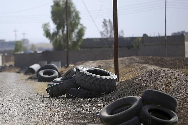 'IŞİD Musul'da 200 sivili alıkoydu'