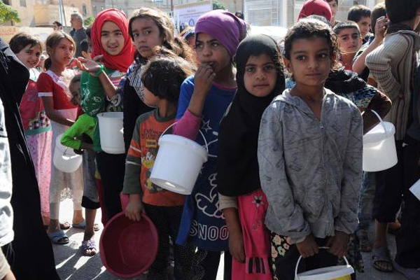 Suriye'de 2 bin kişiye aşure dağıtıldı