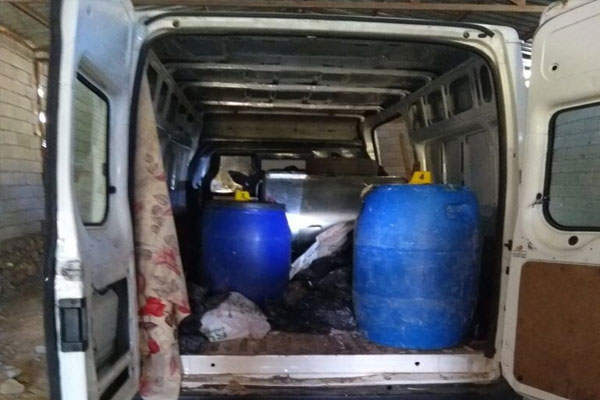 Mardin’de bomba yüklü minibüs yakalandı