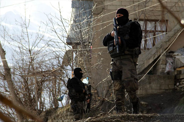 İstanbul'da PKK'nın gençlik yapılanmasına operasyon