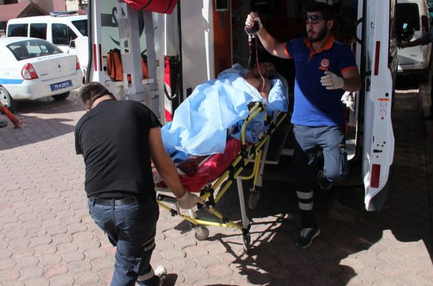Yaralanan ÖSO askerleri Kilis'te