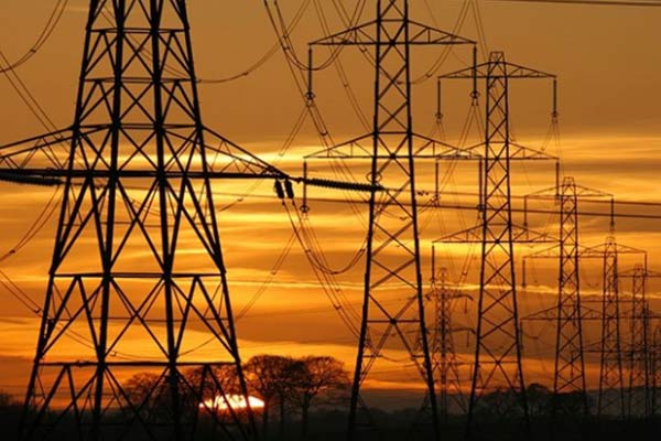 İstanbul'un 13 ilçesinde elektrik kesintisi