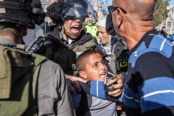 İsrail Filistinli genci katletti