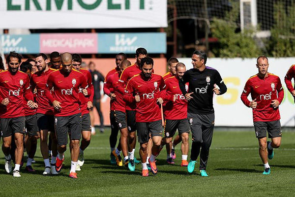 Galatasaray 3 puan peşinde