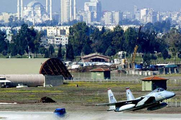 İncirlik Hava Üssü'nde grev