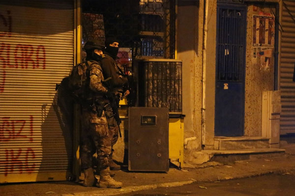 İstanbul’daki DHKP-C operasyonunda 6 gözaltı